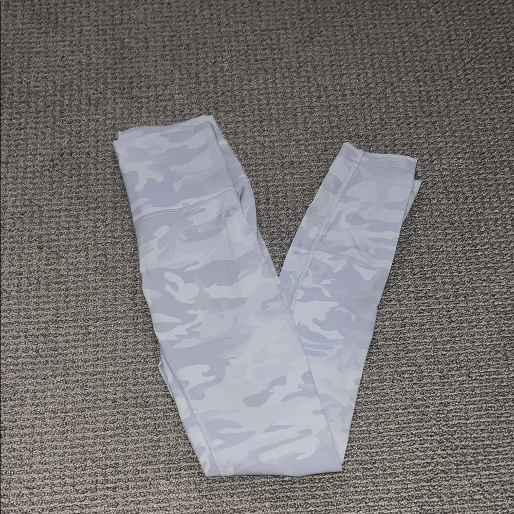Lululemon Camo Leggings - Gray